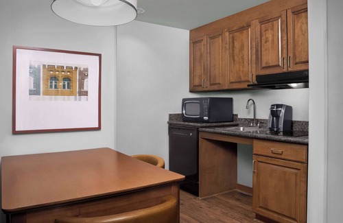 NoDo District Hotel | Homewood Suites by Hilton Omaha Downtown