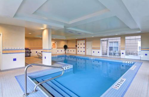 Sudbury Hotel | Homewood Suites by Hilton Sudbury