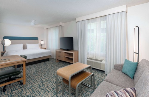 Westshore Hotel | Homewood Suites by Hilton Tampa Airport - Westshore
