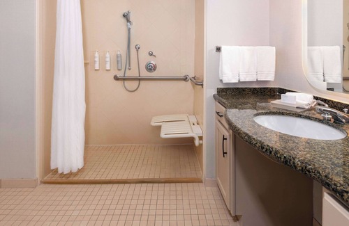Westshore Hotel | Homewood Suites by Hilton Tampa Airport - Westshore