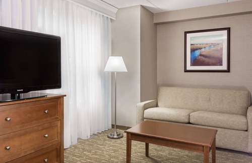 Holyoke Hotel | Homewood Suites by Hilton Holyoke-Springfield/North
