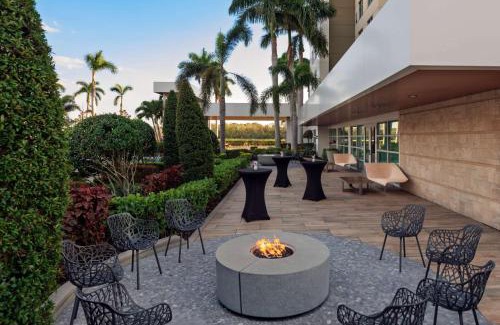 Braden River Hotel | Homewood Suites by Hilton Sarasota-Lakewood Ranch