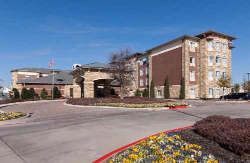 Denton Hotel | Homewood Suites Denton