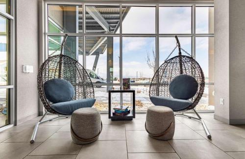 Southeast Colorado Springs Hotel | Homewood Suites By Hilton Colorado Springs Airport