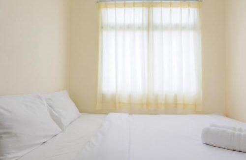 Serpong Apartment | Homey 2BR at Serpong Greenview Apartment By Travelio
