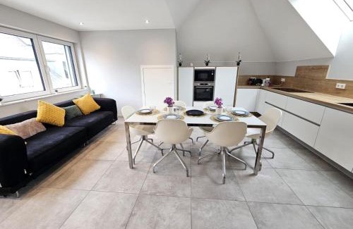 Limpertsberg Apartment | Homey 2BR Flat with parking
