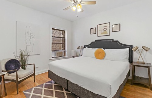 Lake View East Apartment | Homey 2BR Unit in Boystown, Steps from Everything - Stratford 2N 3N rep