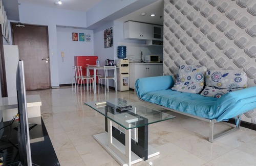 Braga Apartment | Homey And Cozy 1Br Apartment At Braga City Walk
