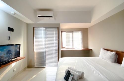Jakarta Apartment | Homey and Minimalist Studio Gateway Park LRT City Jatibening Apartment By Travelio