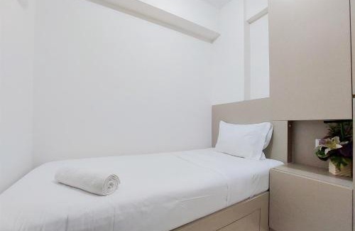 South Tangerang Apartment | Homey and Modern 2BR at Loftvilles City Apartment By Travelio