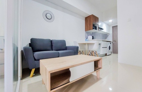 Pondok Aren Apartment | Homey And Simply Look 1Br Tamansari Bintaro Mansion Apartment