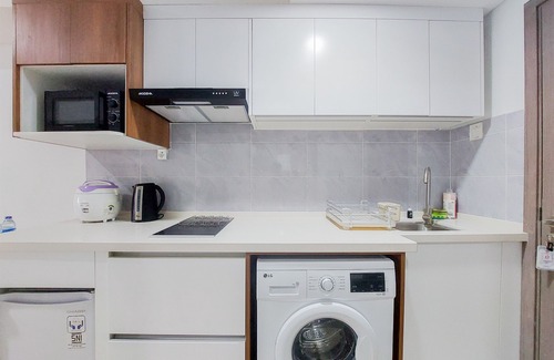 Pondok Aren Apartment | Homey And Simply Look 1Br Tamansari Bintaro Mansion Apartment