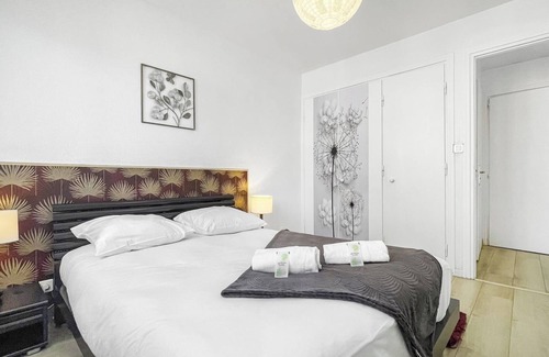 Annemasse Apartment | Homey Boheme - Close to train station and downtown