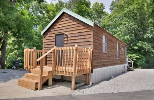 Bloomington House | Homey Cabin in Bloomington with Views