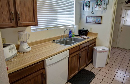 Colonia Del Norte House | Homey Furnished Phoenix Rental