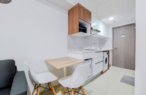 Pondok Aren Apartment | Homey Living Studio Tamansari Bintaro Mansion Apartment