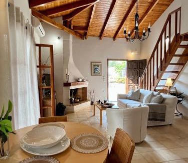 Lefktro Apartment | Homey Stoupa, Mani