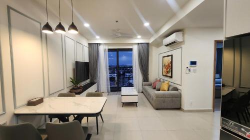 Thu Dau Mot Apartment | Homie's The Glory Apartment