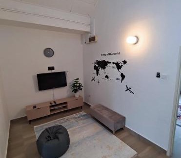 Taman Bukit Dahlia House | HomieDahlia Homestay Minimalist Live simply