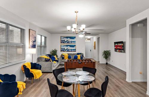 Lincoln Park House | Homify360 - The Escape One Level Home Long Stay