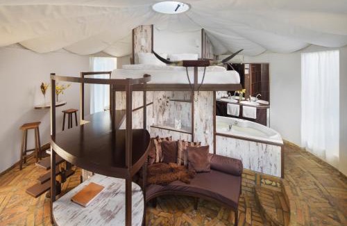 Ruzsa Resort | HOMOKI LODGE Bed & Beyond Glamping Adult Only