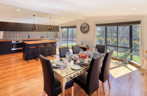 Eagle Heights House | Honey Badgers