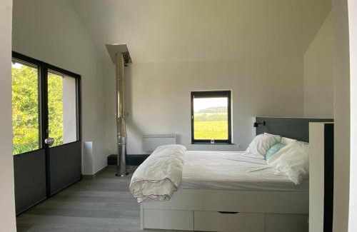 Foy-Notre-Dame House | Honey House