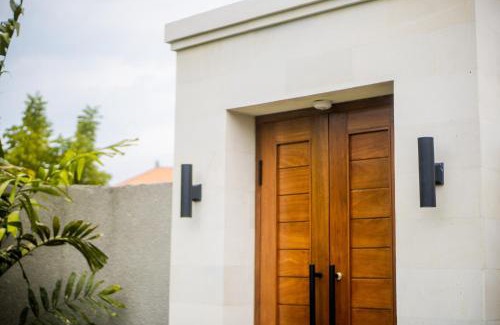 Banjar Semer Villa | Honey Mandarin - 2BR Villa in Kerobokan