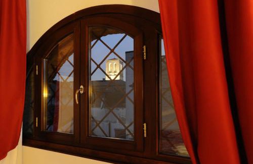 Ferrara Historic Centre Bed & Breakfast | Honey Rooms Ferrara
