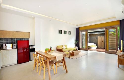 Kerobokan Villa | Honeymoon Bliss 2 Bedroom Villa Nr Seminyak (2);