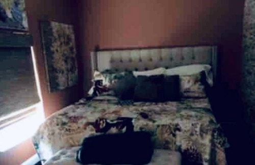 Rockledge House | Honeymoon Heaven!