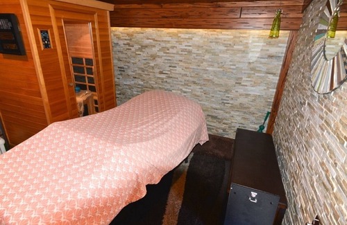 Rockledge House | Honeymoon Heaven!