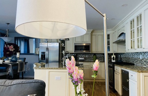 Westbrook Apartment | Honeymoon Secret B