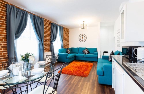 Newcastle-upon-Tyne Apartment | Honeypot House