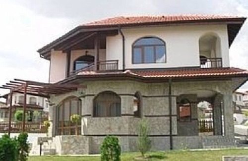 Aheloy Villa | Honeypot Villa
