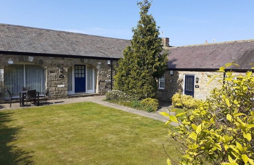 Cramlington Cottage | Honeysuckle Cottage at Burradon Farm