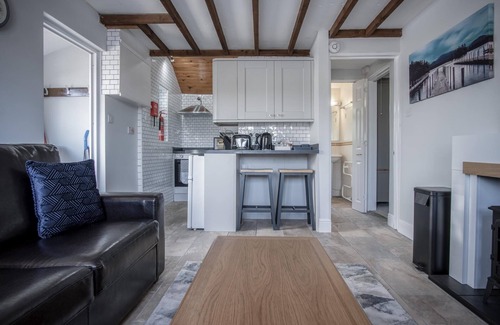 Amroth Cottage | Honeysuckle Cottage - 1 Bedroom Cottage - Amroth