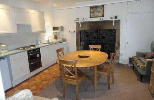 Hallington Cottage | HONEYSUCKLE COTTAGE (WARK ON TYNE), family friendly in Wark