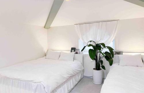 Mapo Apartment | Hongdae 30 seconds to Subway