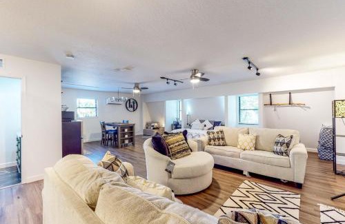 Winter Park Hotel | Hop Top Rental
