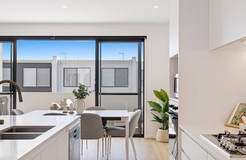 Gold Coast House | Hope Island Heaven IQLD