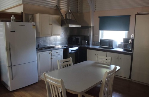 Kurrimine Beach House | Hopeful Hut