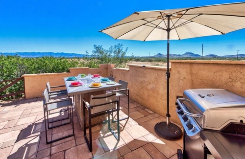 Pearce House | Hopi House - Comfort, Views, Game + Theater Rooms