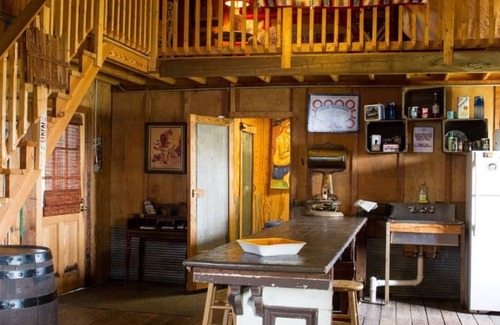 Clarksdale Cabin | Hopson Loft
