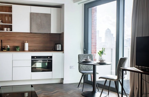 Lansbury Apartment | Horizon: A Modern Luxury Studio