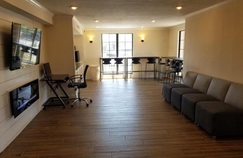 Norcross Hotel | Horizon Inn Norcross