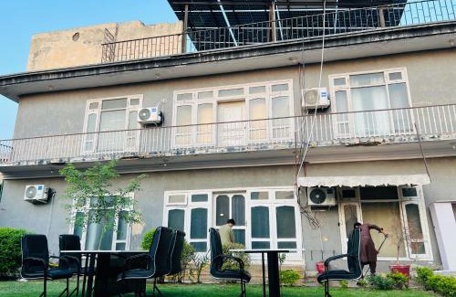 Peshawar Hotel | Horizon inn