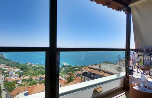 Glossa House | Horizon Studios with Sea View - Free Parking