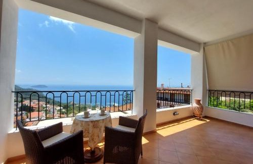 Glossa House | Horizon Studios with Sea View - Free Parking