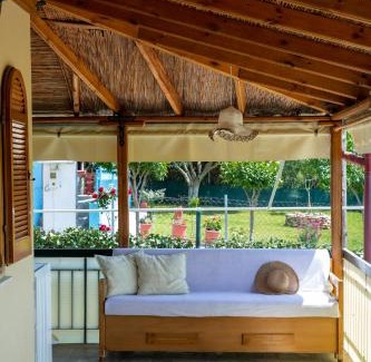 Nea Propontida House | Horizon view house